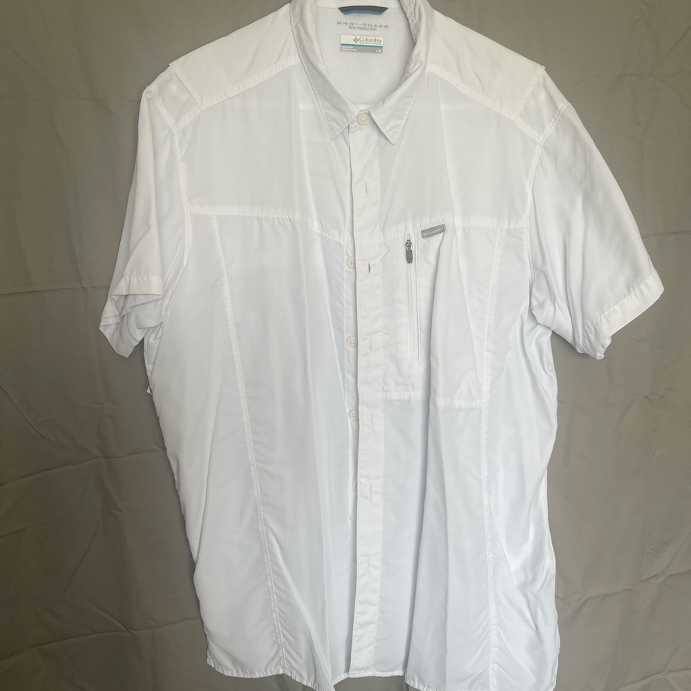 Columbia White Short Sleeve Button-Down Performance Shirt